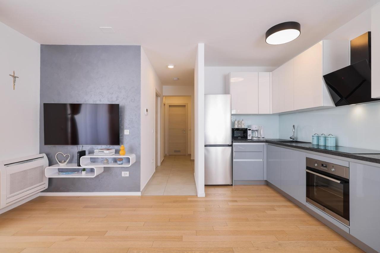 Апартаменты Stella Maris 2Bdr, Balcony, Sea View, Garage, Bbq Задар Экстерьер фото