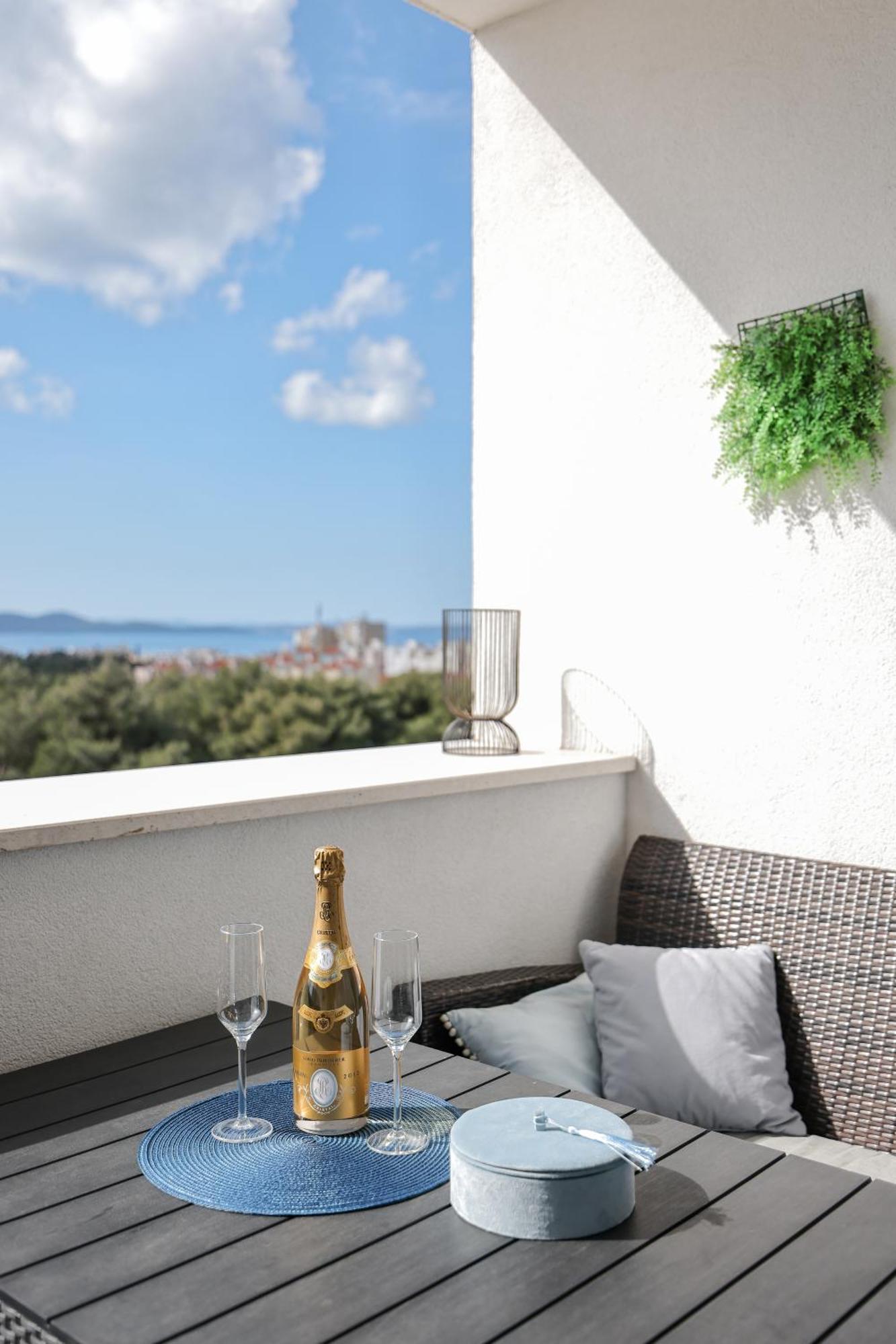 Апартаменты Stella Maris 2Bdr, Balcony, Sea View, Garage, Bbq Задар Экстерьер фото